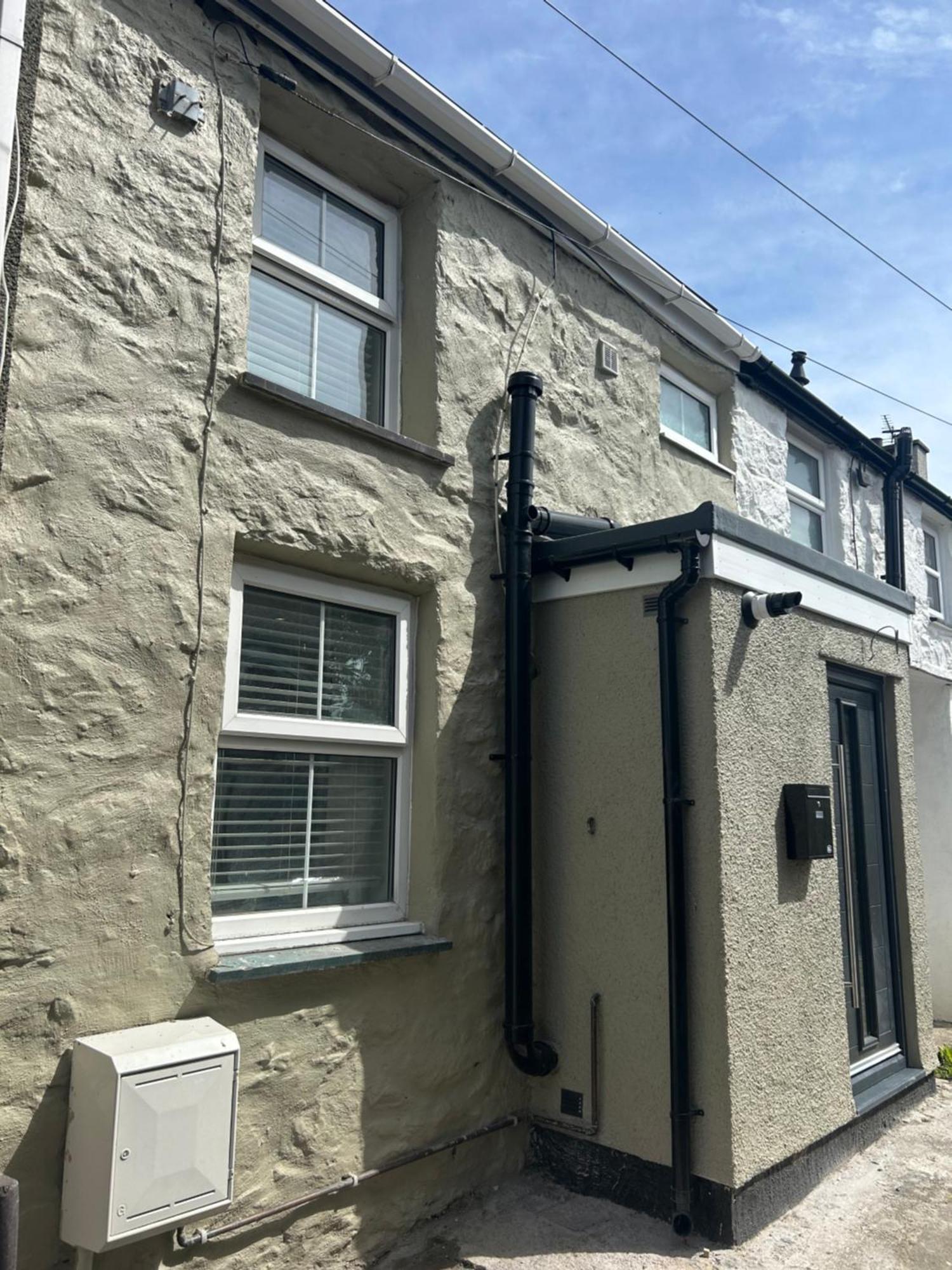 Cosy Modern Miners Cottage Llanllechid Exterior photo
